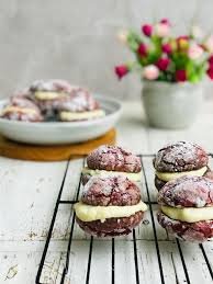 Red Velvet & Cream cheese crinkles